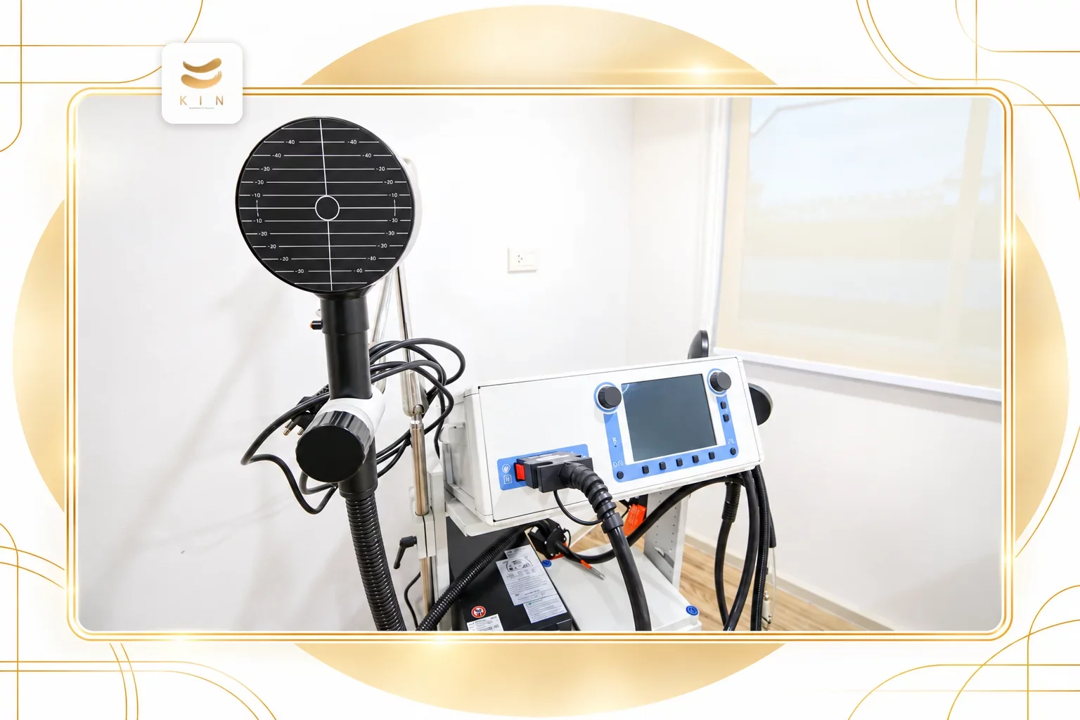 เครื่องกระตุ้นแม่เหล็กไฟฟ้าสำหรับฟื้นฟู · ภาพประกอบจากภาพจริงของ KIN Rehabilitation เครื่องกระตุ้นแม่เหล็กไฟฟ้าสำหรับฟื้นฟู · ภาพประกอบจากภาพจริงของ KIN Rehabilitation
