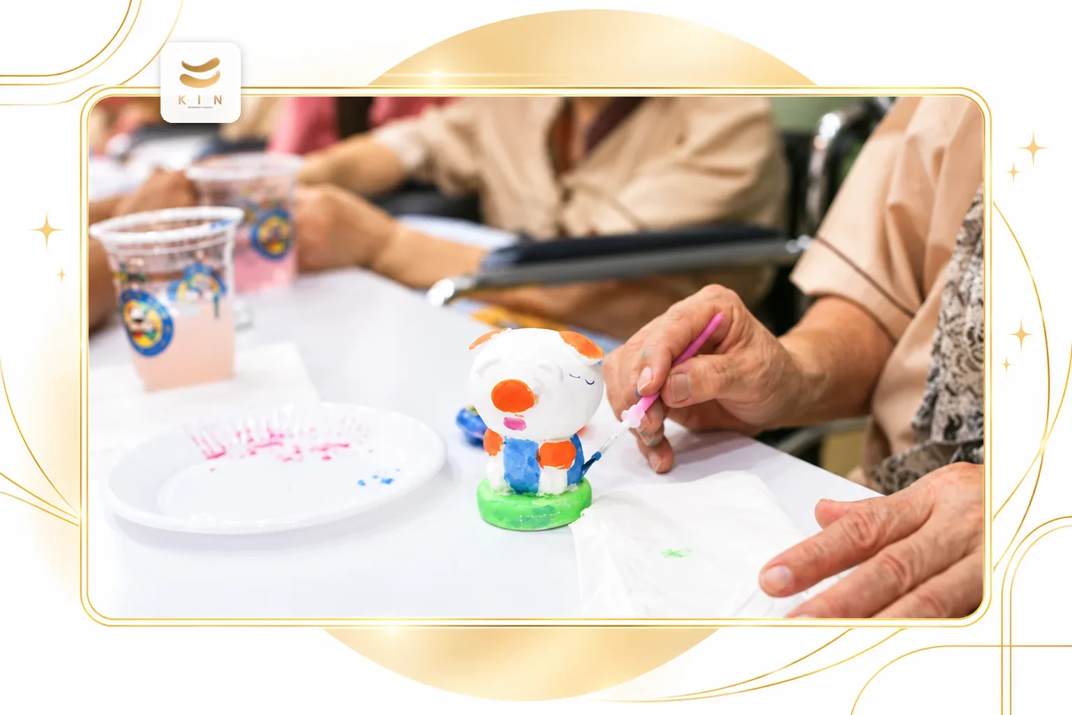 ผู้สูงอายุร่วมกิจกรรมกลุ่มฝึกความจำในโปรแกรมดูแลระยะยาว &mdash; group memory activity in long-term elderly care ศูนย์ฟื้นฟูคิน KIN