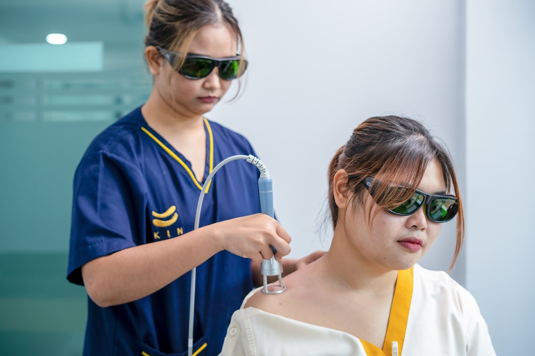 รองชำ คลีนิคกายภาพบำบัด และ กิจกรรมบำบัด