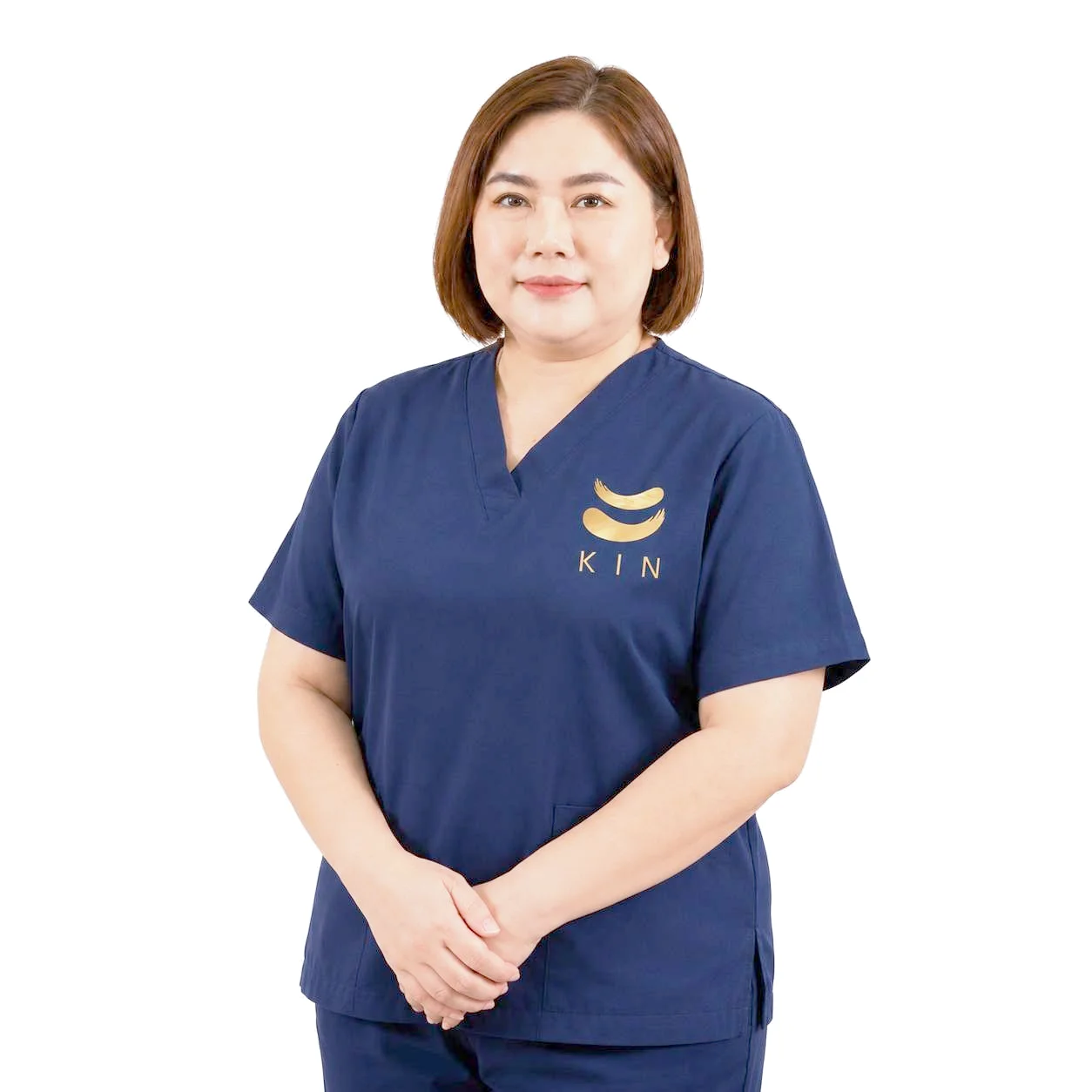 พยาบาลวิชาชีพประเมินสัญญาณชีพผู้เข้ารับบริการที่พักค้าง registered nurse assessing patient vital signs ศูนย์ฟื้นฟูคิน KIN